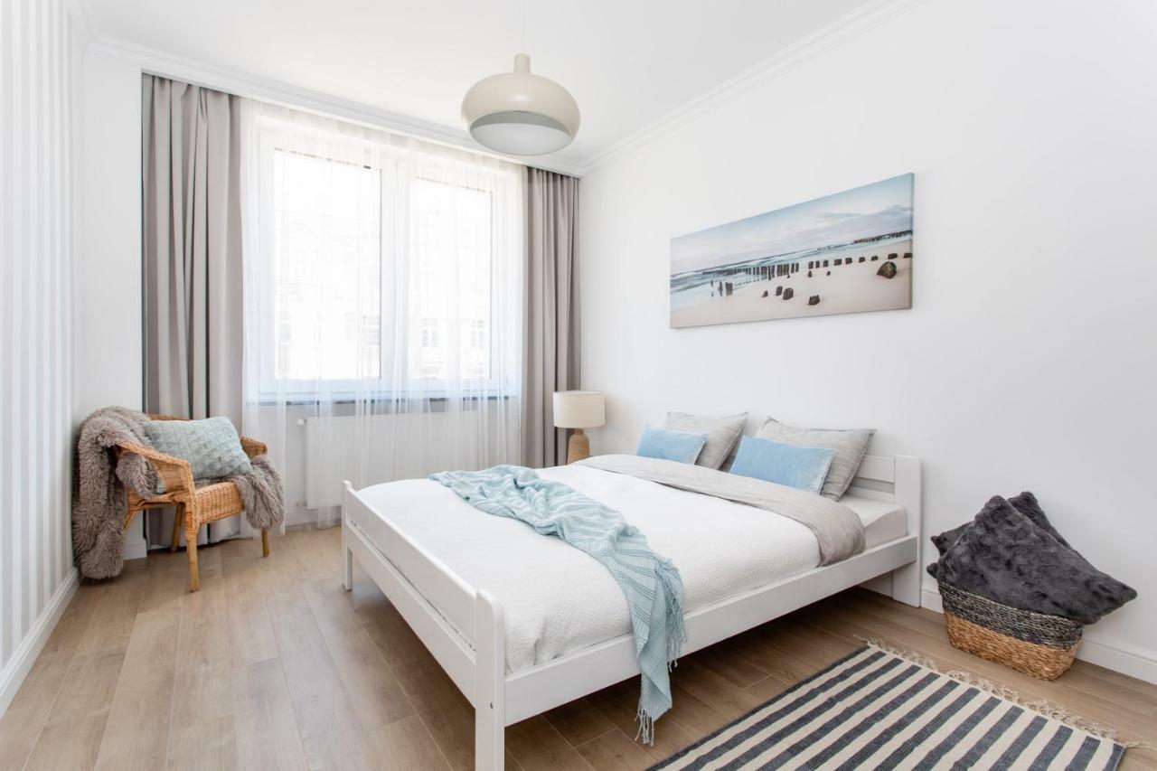 Praia Apartments - Srodmiescie Gdynia Swietojanska 2 Sypialnie Luaran gambar